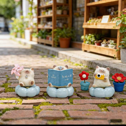 Spinning Cat Figurine – Ceramic Desk Decor