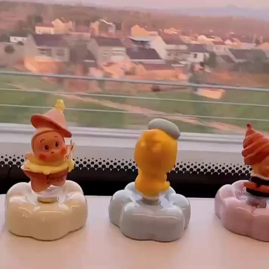 Spinning Twinkli Figurine - Ceramic Desk Decor